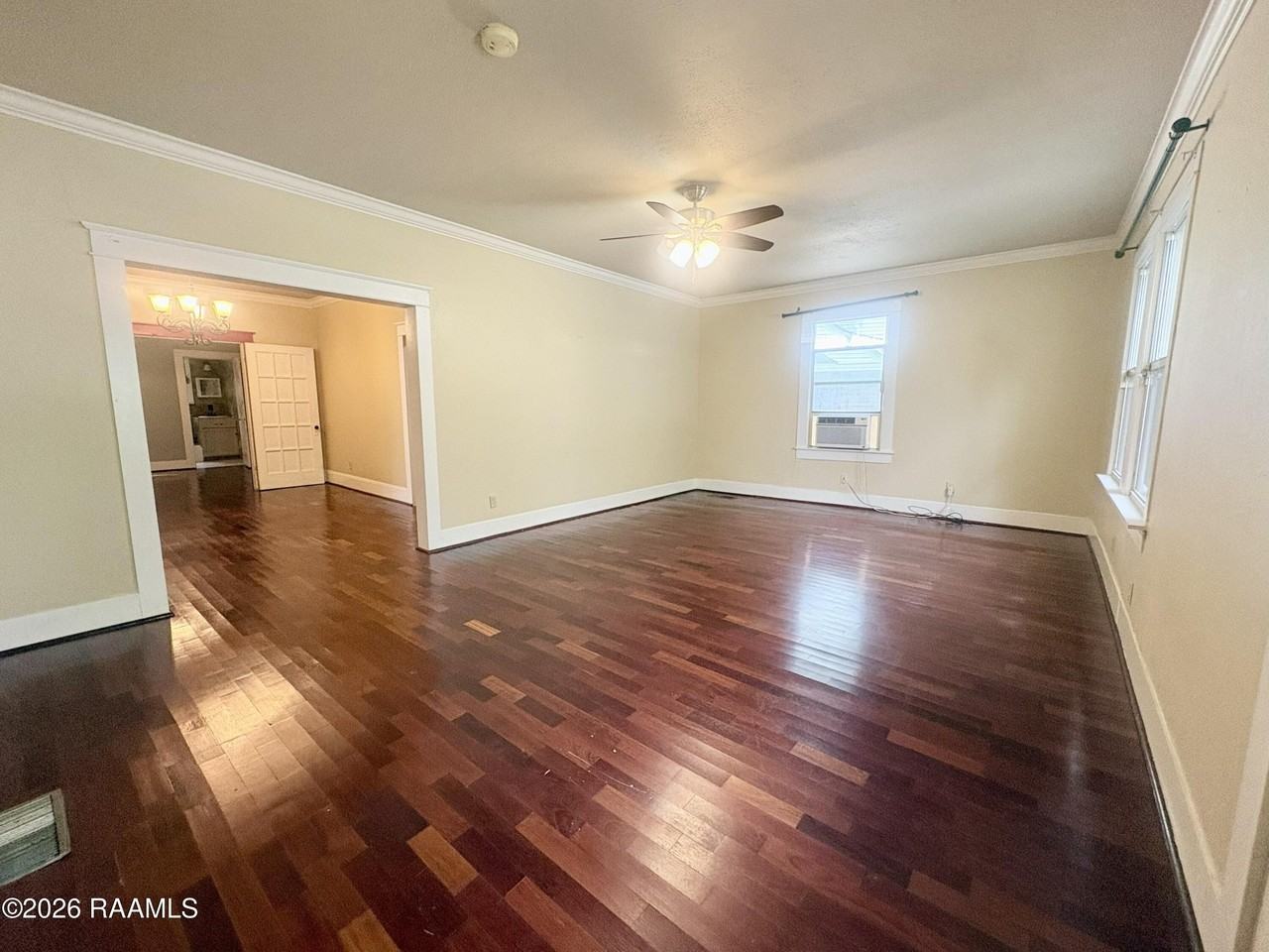 150 Clark Ct - Photo 3 of 16