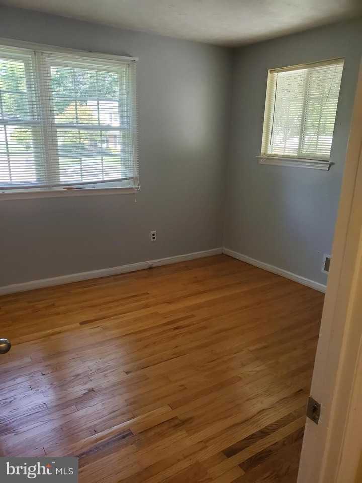 10 Binford Ln - Photo 4 of 20