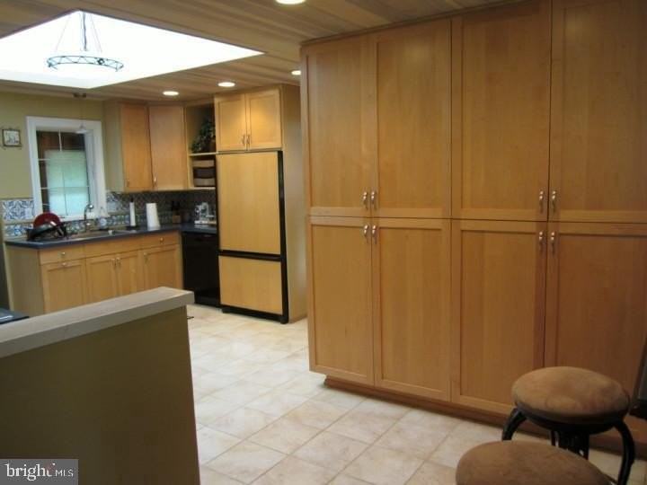 4 Sorrel Dr - Photo 2 of 26