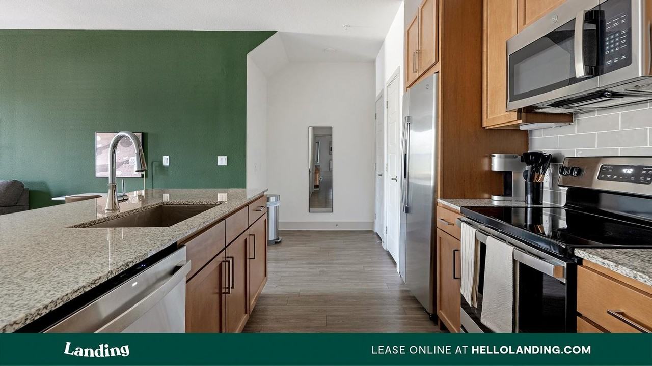 348 Main St - Photo 5 of 50
