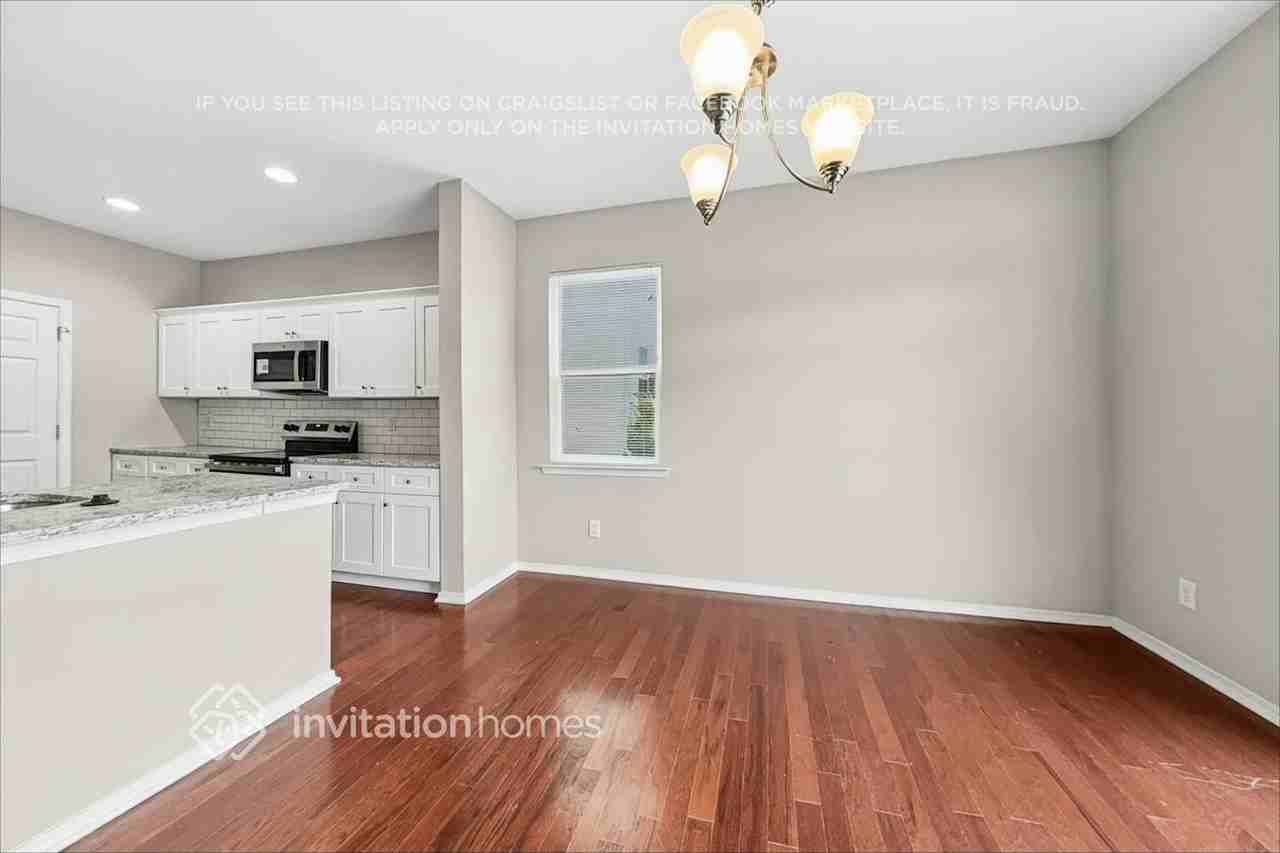 5514 Black Maple Dr - Photo 7 of 21