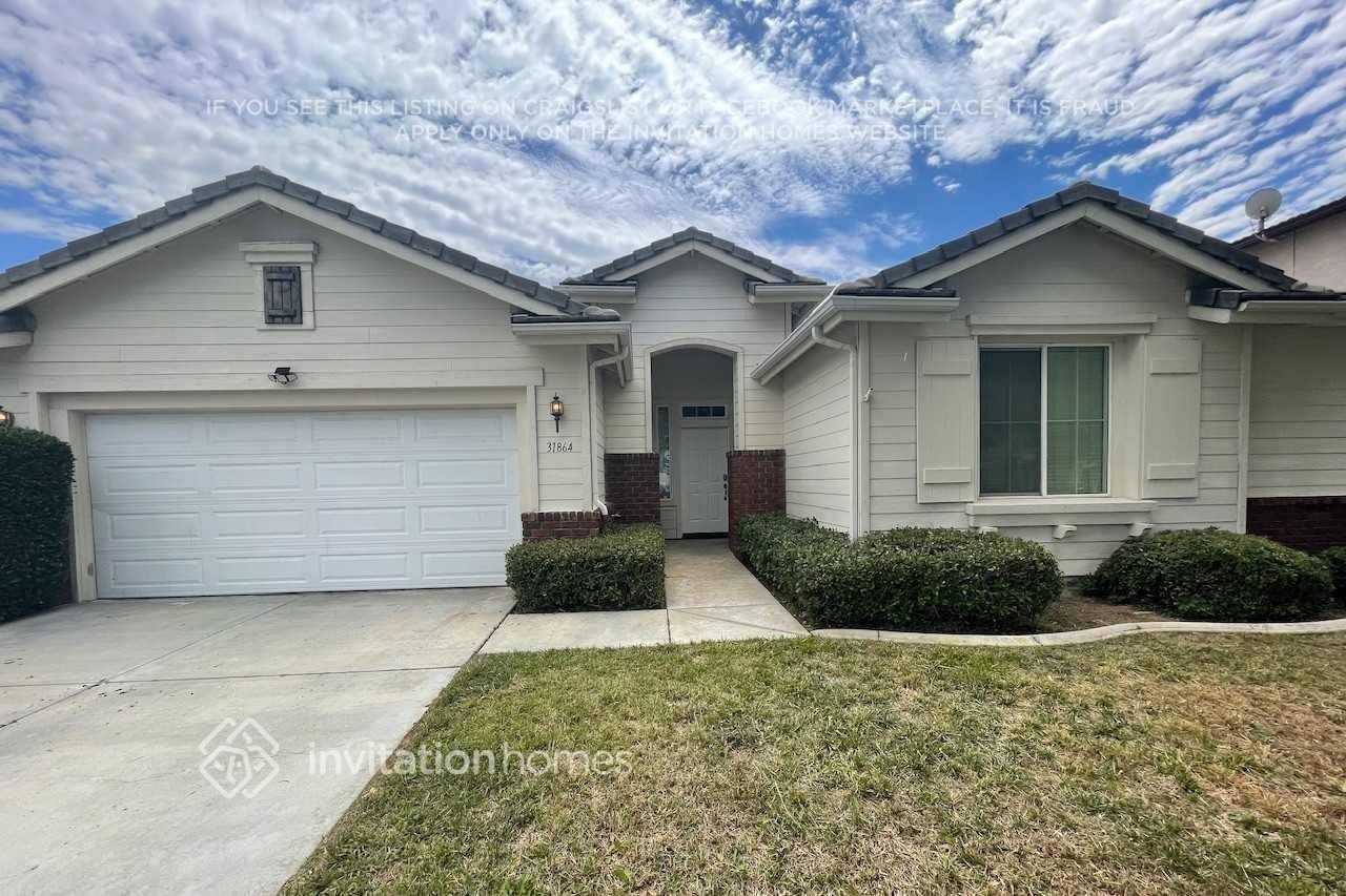 31864 Feather Creek Dr