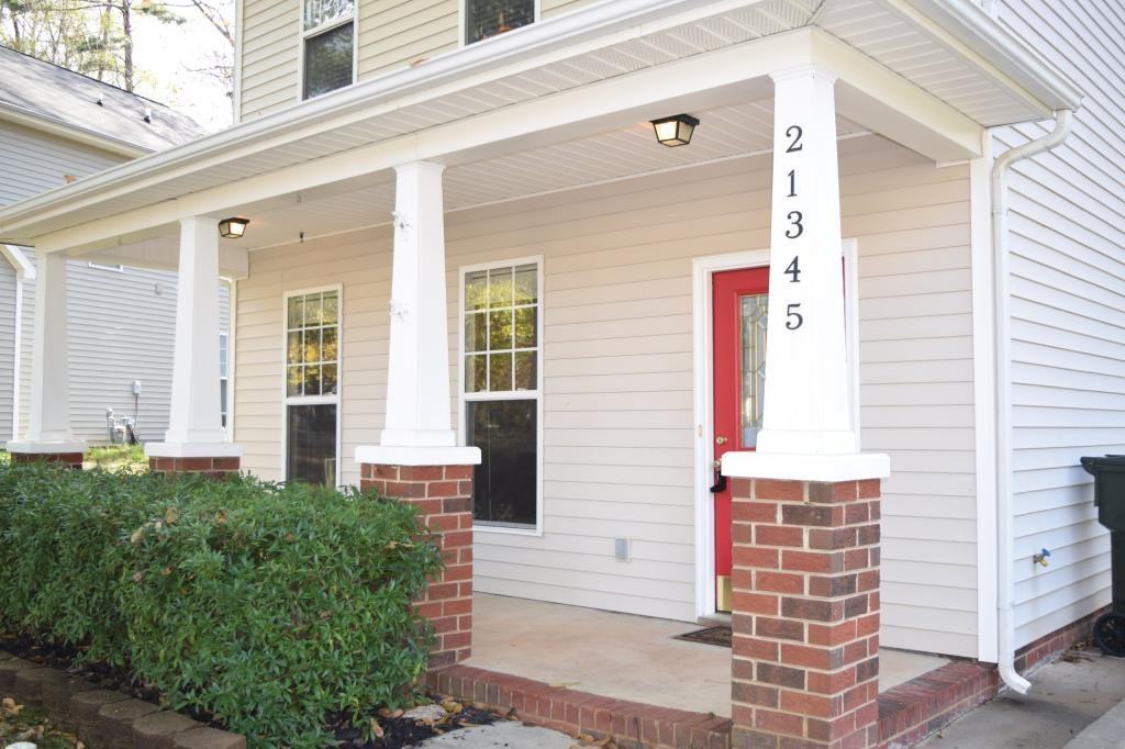 21345 Aftonshire Dr - Photo 2 of 25