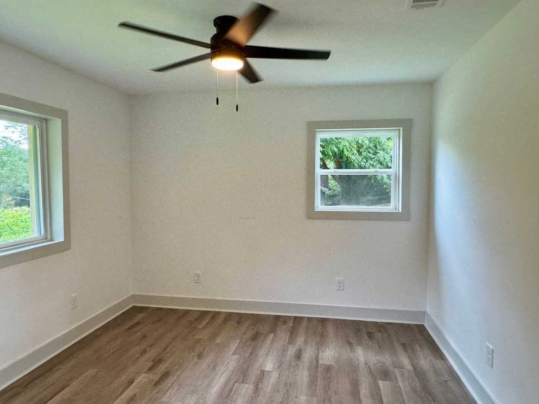 1473 Calhoun Street Ln - Photo 6 of 12
