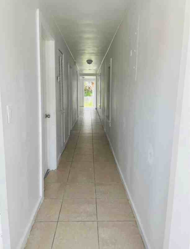 708 7th St - Photo 2 of 12
