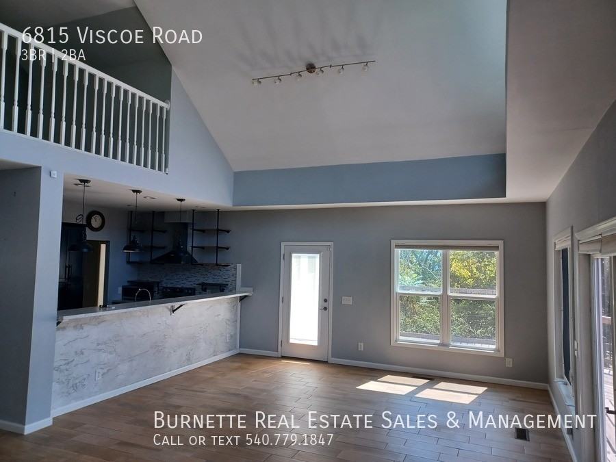 6815 Viscoe Rd - Photo 5 of 39
