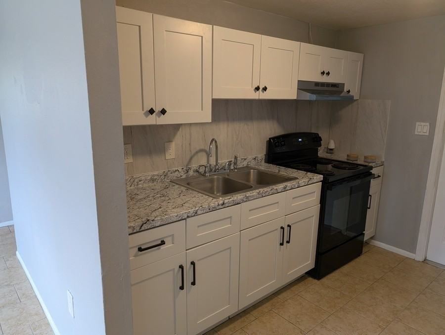 9415 Eastfield Rd #B - Photo 5 of 11