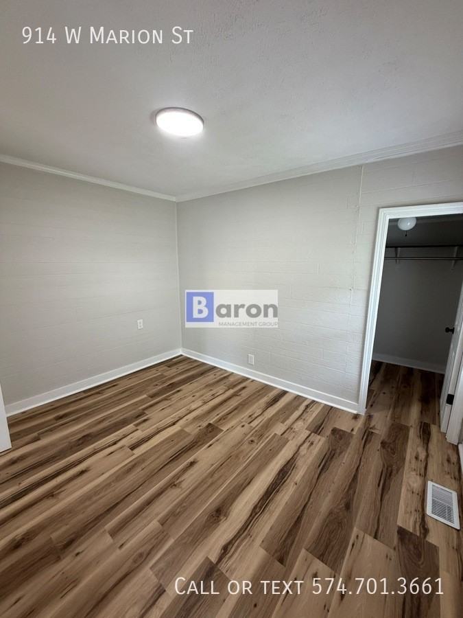 914 W Marion St - Photo 5 of 6