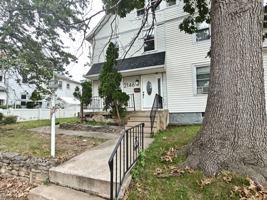 featured image of 2146 44th St #1