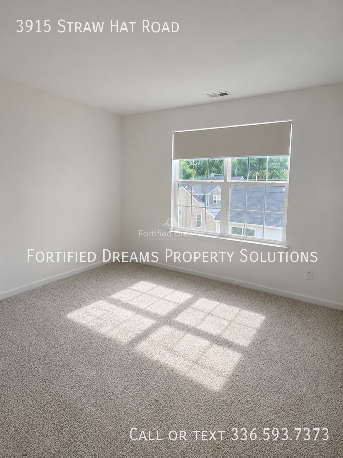 3915 Straw Hat Rd - Photo 4 of 11