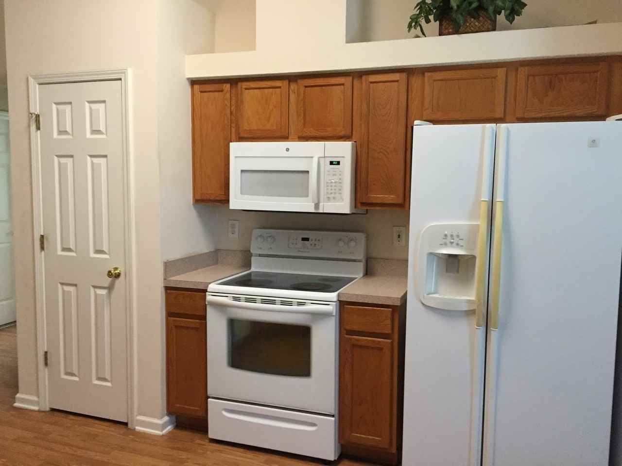 12376 Richards Glen Ct - Photo 2 of 22