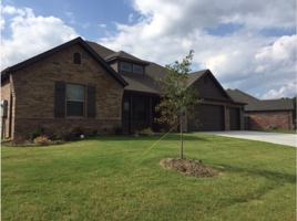 featured image of 1030 Quail Hollow Dr
