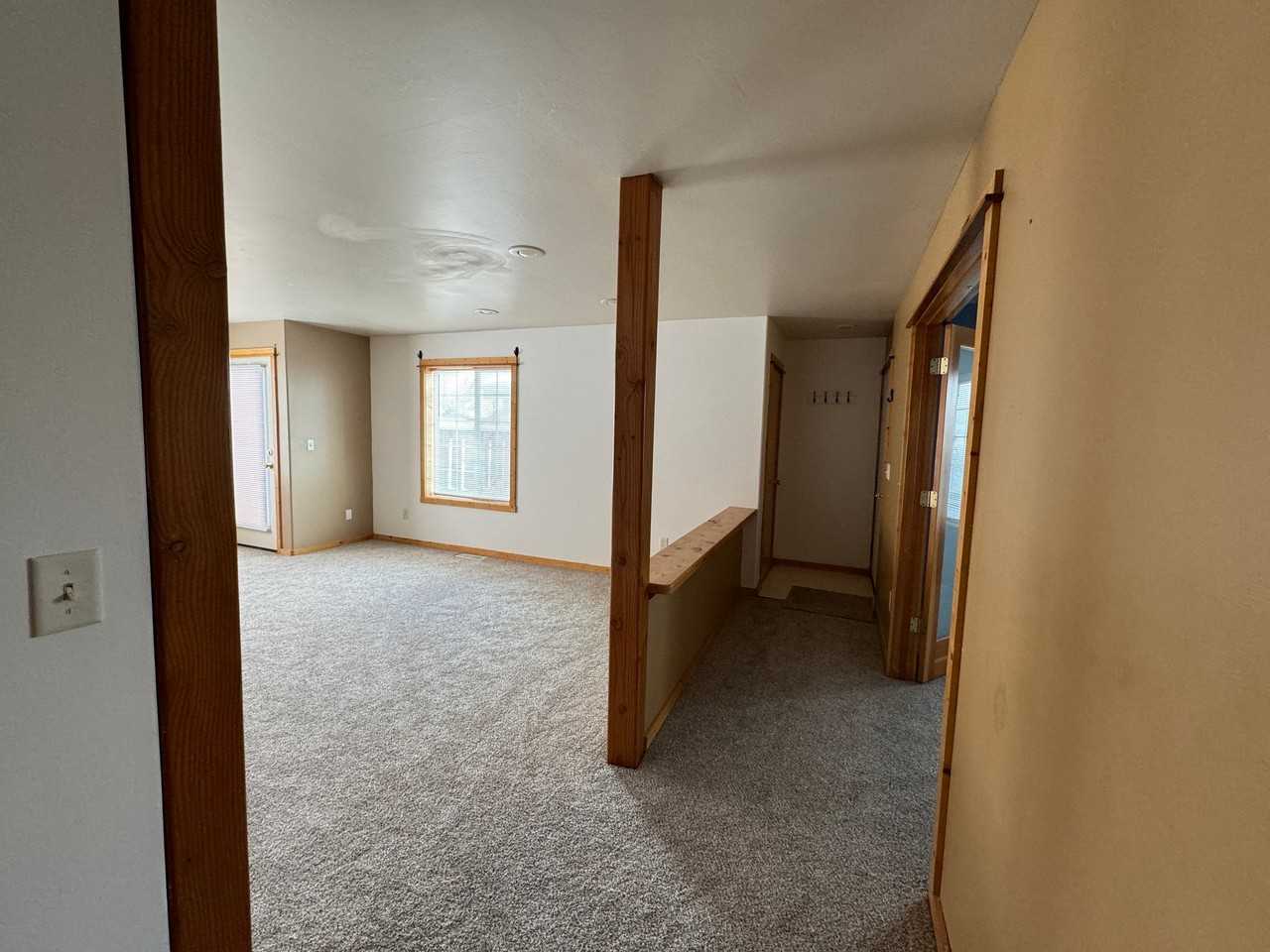 211 Michael Grove Ave #C - Photo 4 of 19