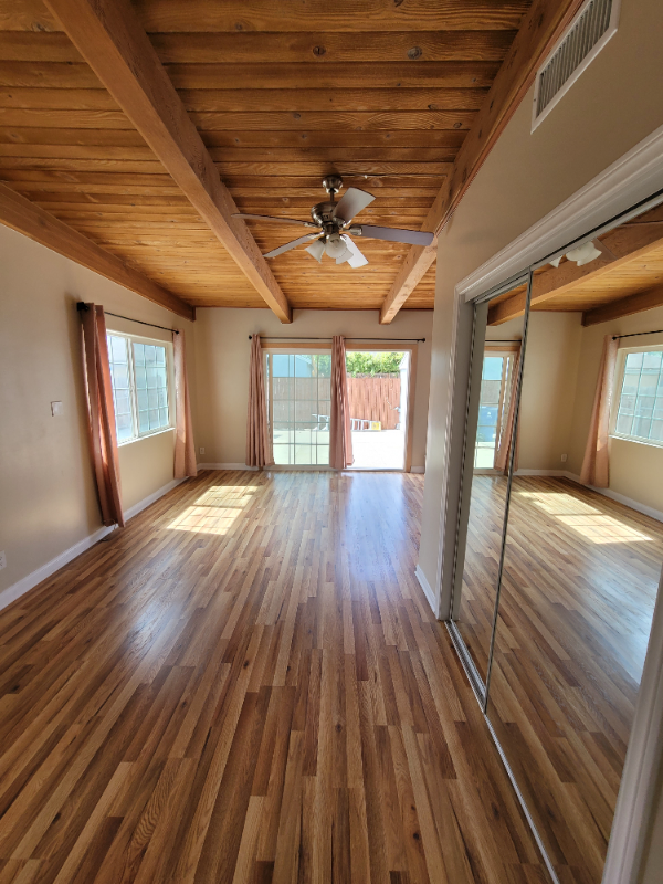6503 White Oak Ave - Photo 5 of 50