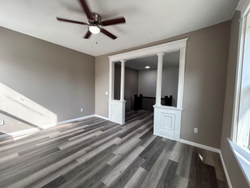 201 E Garfield St #B - Photo 3 of 16