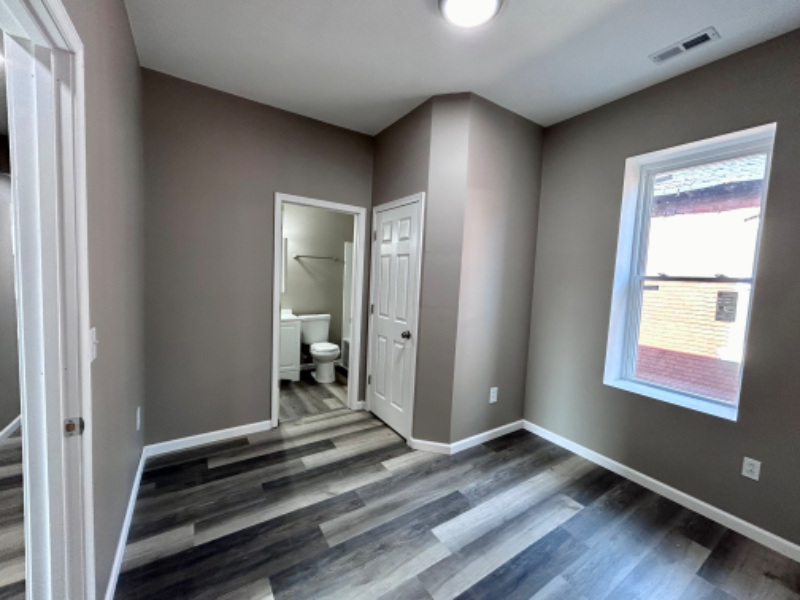 201 E Garfield St #B - Photo 4 of 16
