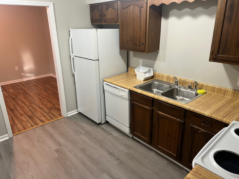 107 Molloy Ct - Photo 5 of 8