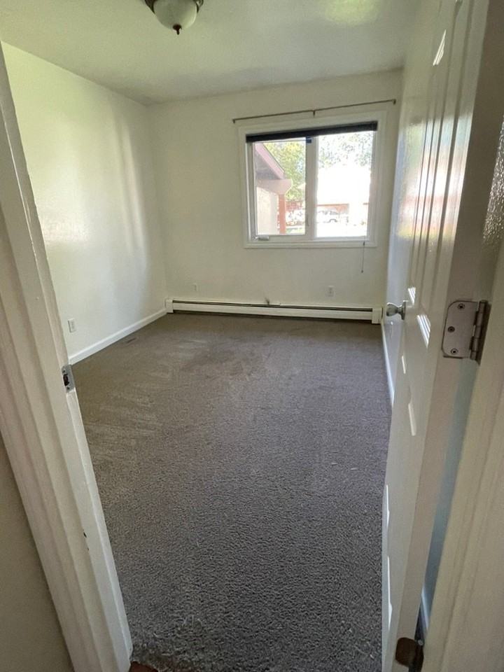 7001 Rovenna St #A - Photo 4 of 10