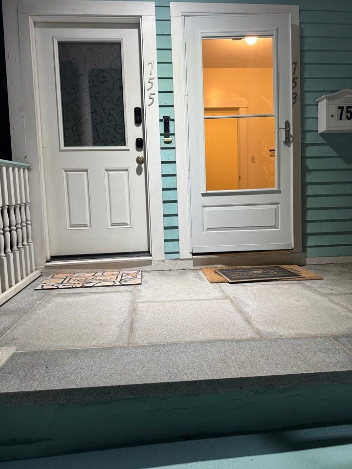 753 Winchester Ave - Photo 2 of 20