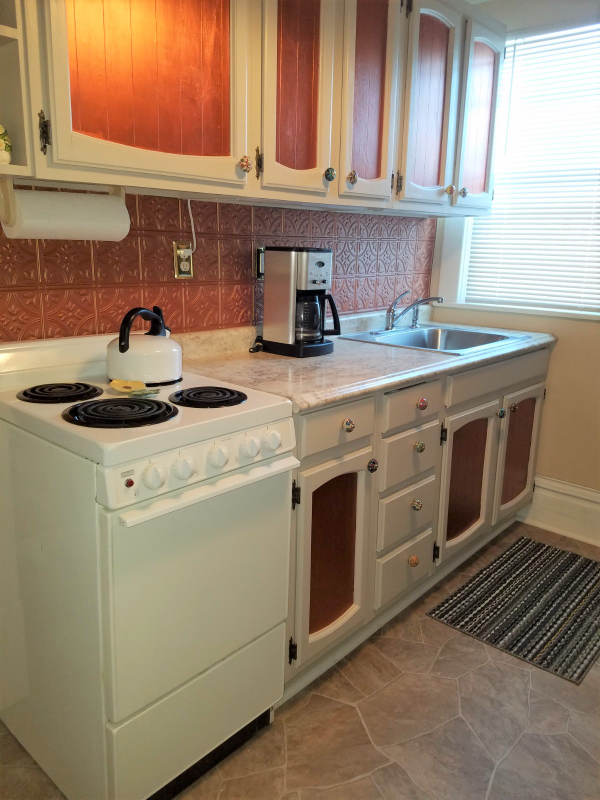 207 E 22nd St #4 - Photo 6 of 13