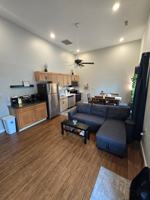 featured image of 215 N Harrisburg Ave #9