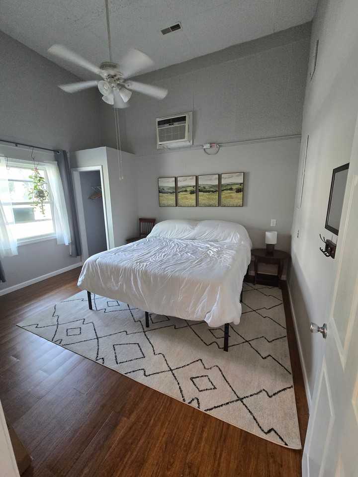 215 N Harrisburg Ave #9 - Photo 5 of 10
