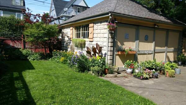 734 Auburn Ave #1 - Photo 2 of 13