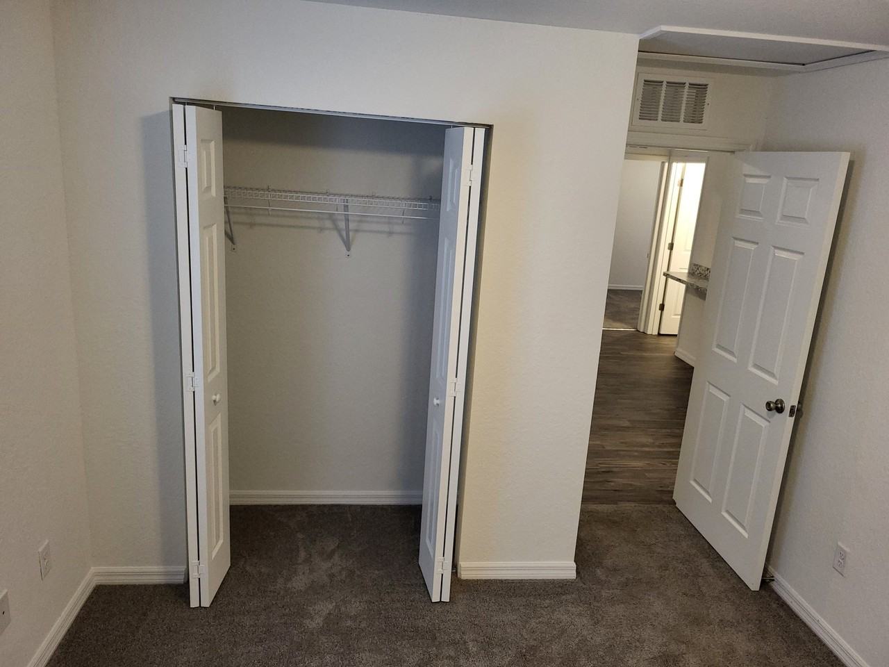 1551 Nw 57th Ct - Photo 6 of 10