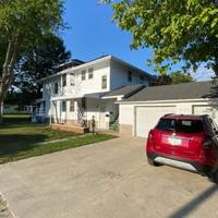 featured image of 325 E Chestnut St #C