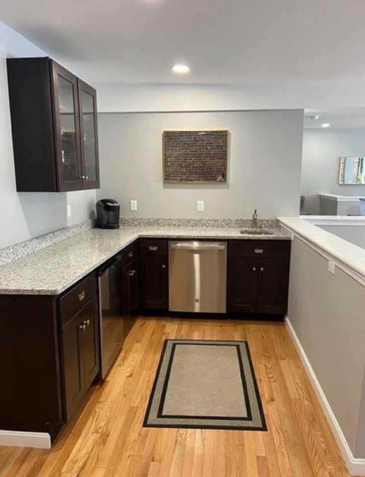 168 Center St #C - Photo 4 of 11