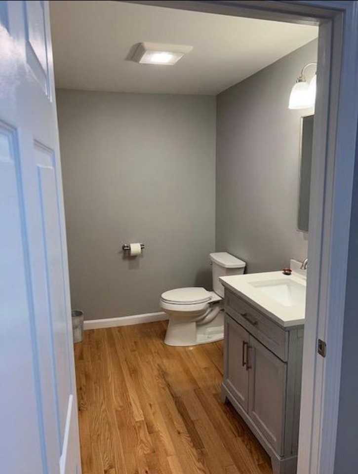 168 Center St #C - Photo 5 of 11