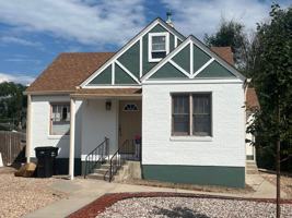 featured image of 2110 10th Ave #B
