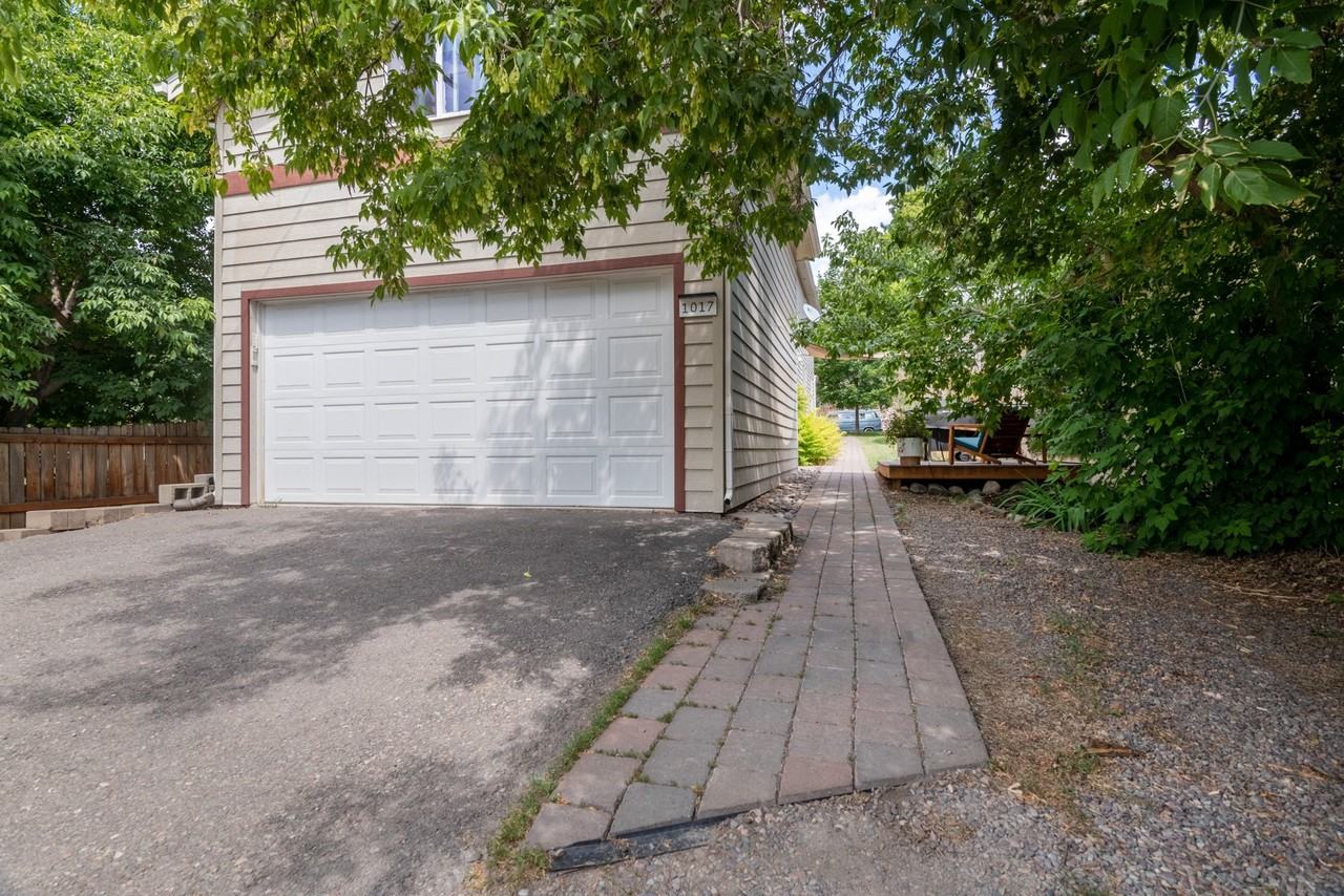 1017 Poplar St - Photo 7 of 19