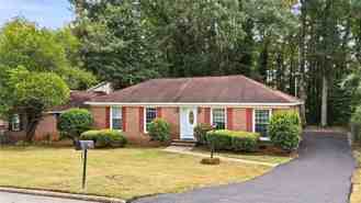 833 Cahaba Dr - Photo 1 of 1