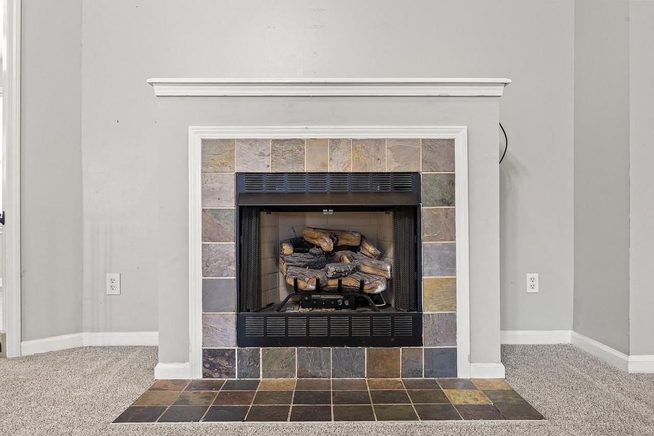 616 Williams Rd - Photo 5 of 18