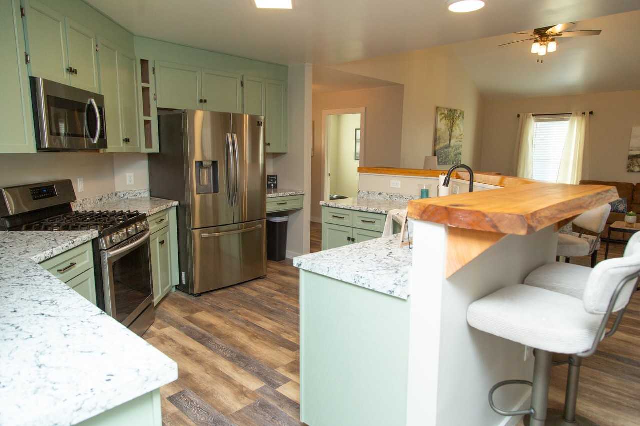 208 Wind Valley Trl - Photo 7 of 20