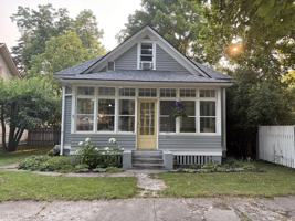 featured image of 520 3rd Ave E