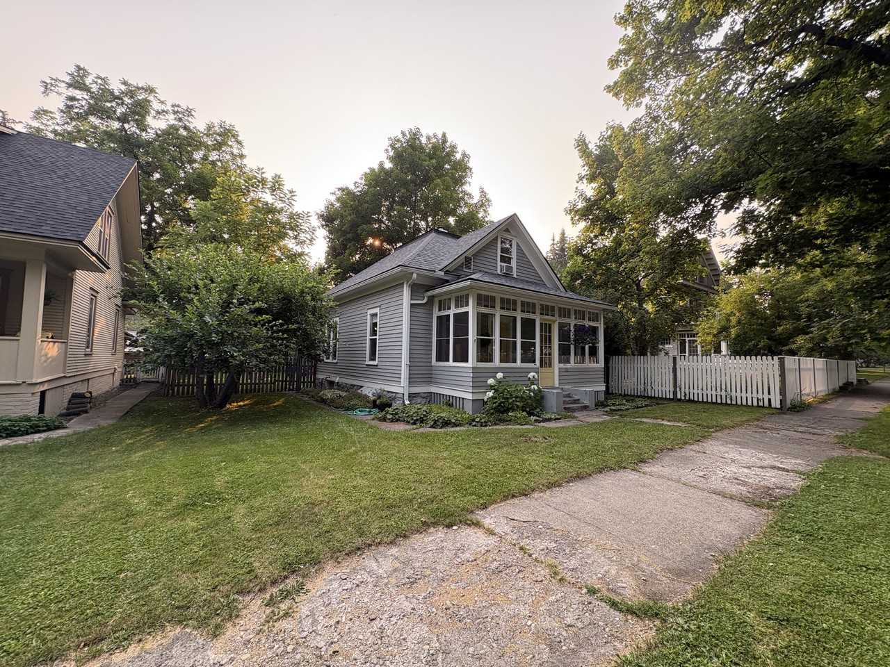 520 3rd Ave E - Photo 2 of 18