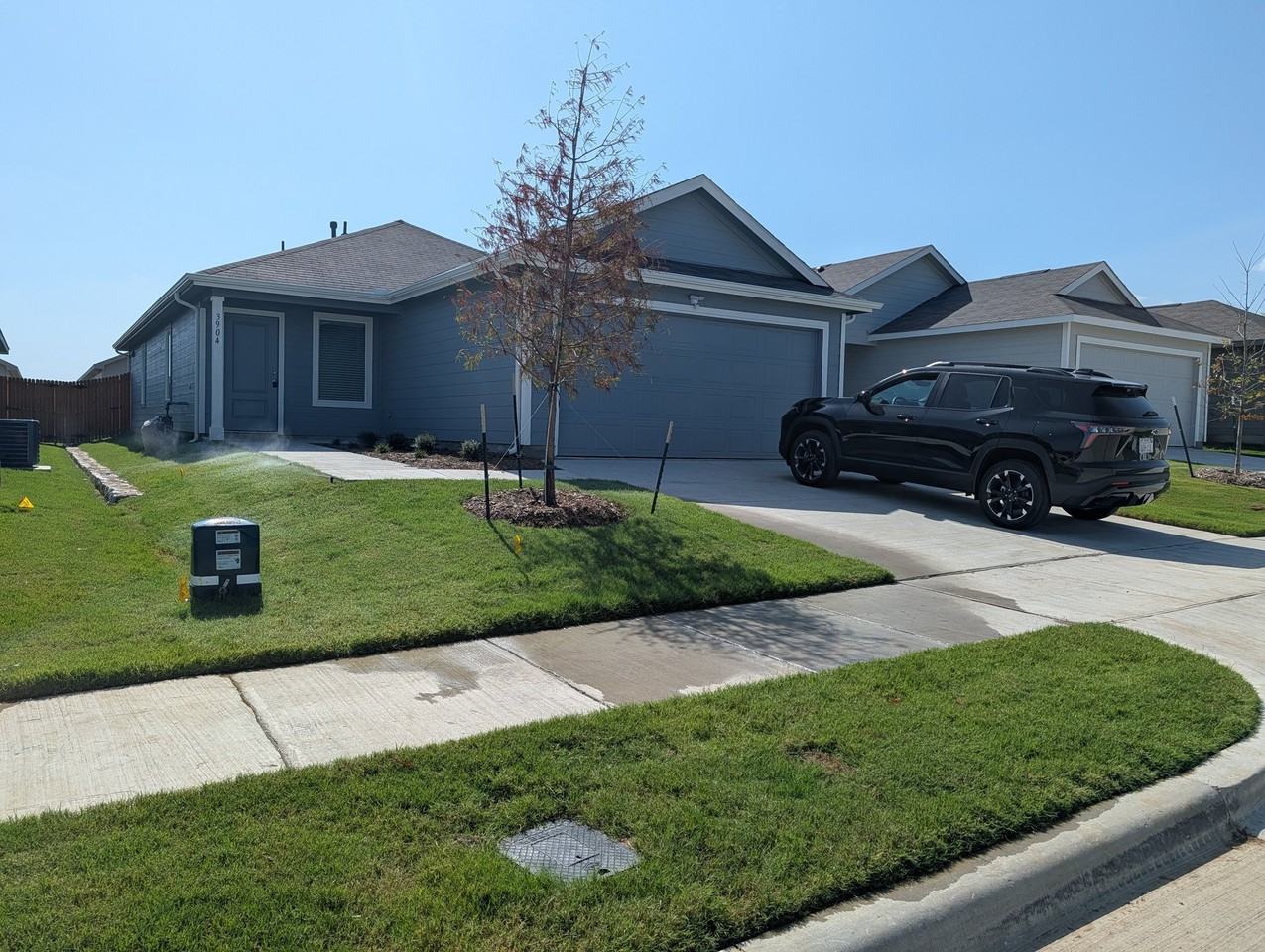 3904 Superior Pl - Photo 3 of 12