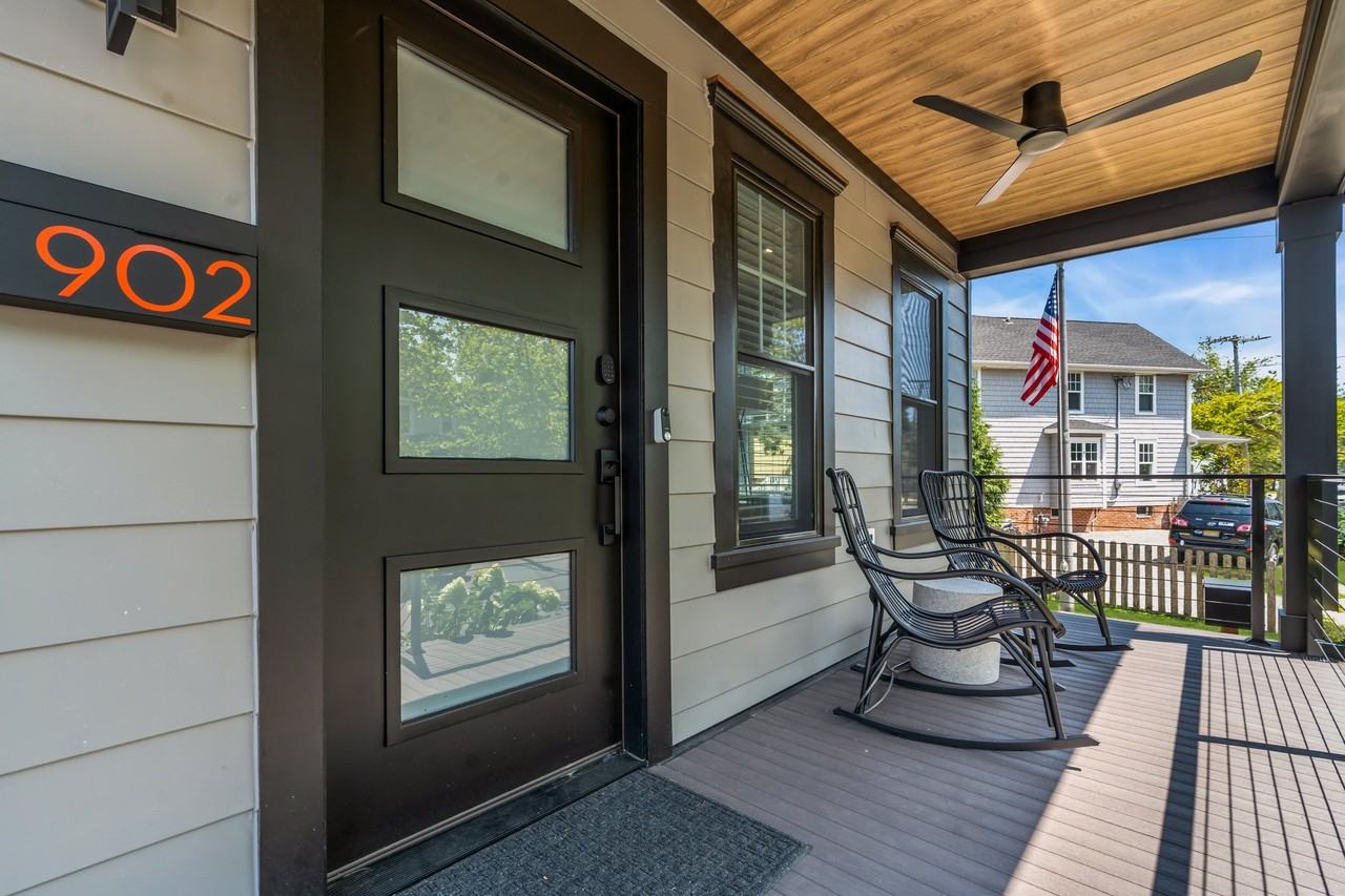 902 Central Ave - Photo 6 of 20