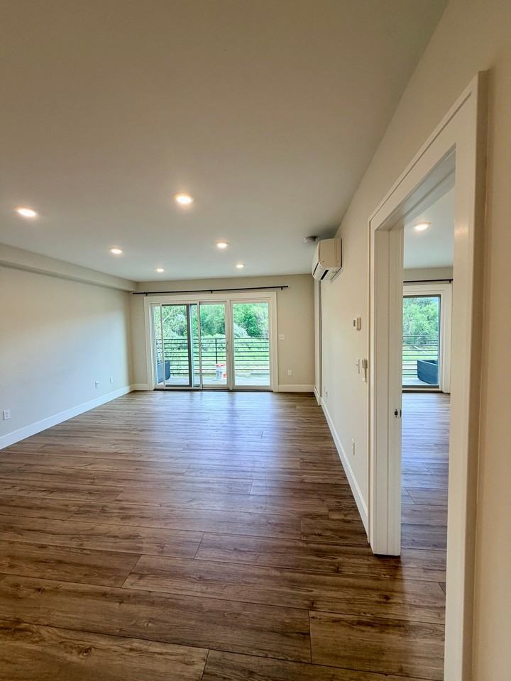 1001 River Dr #310 - Photo 4 of 19