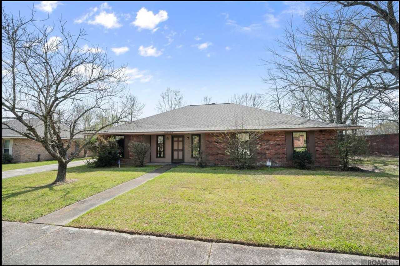 14522 Chimneywood Ave - Photo 2 of 10