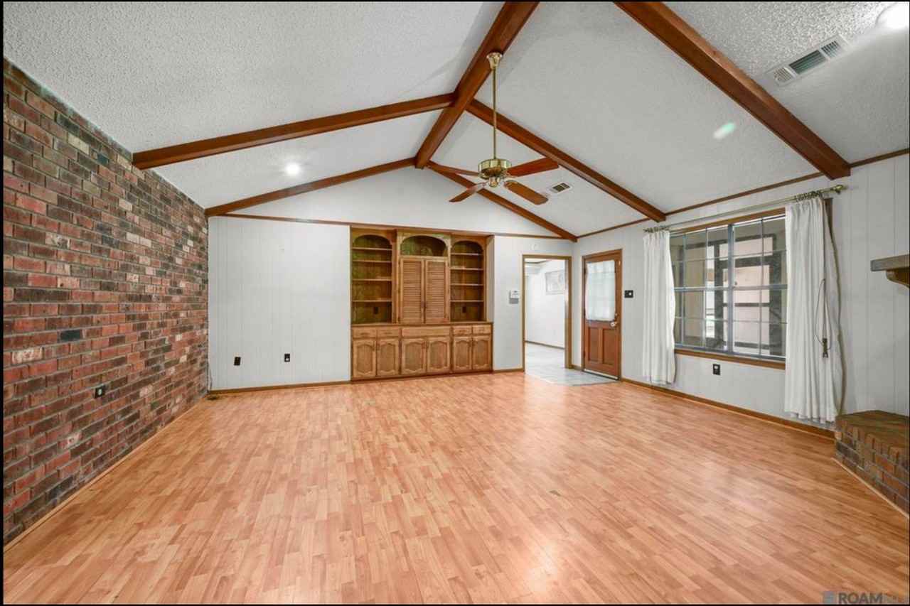 14522 Chimneywood Ave - Photo 3 of 10
