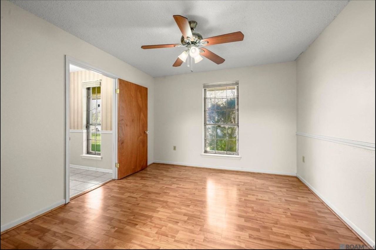 14522 Chimneywood Ave - Photo 4 of 10