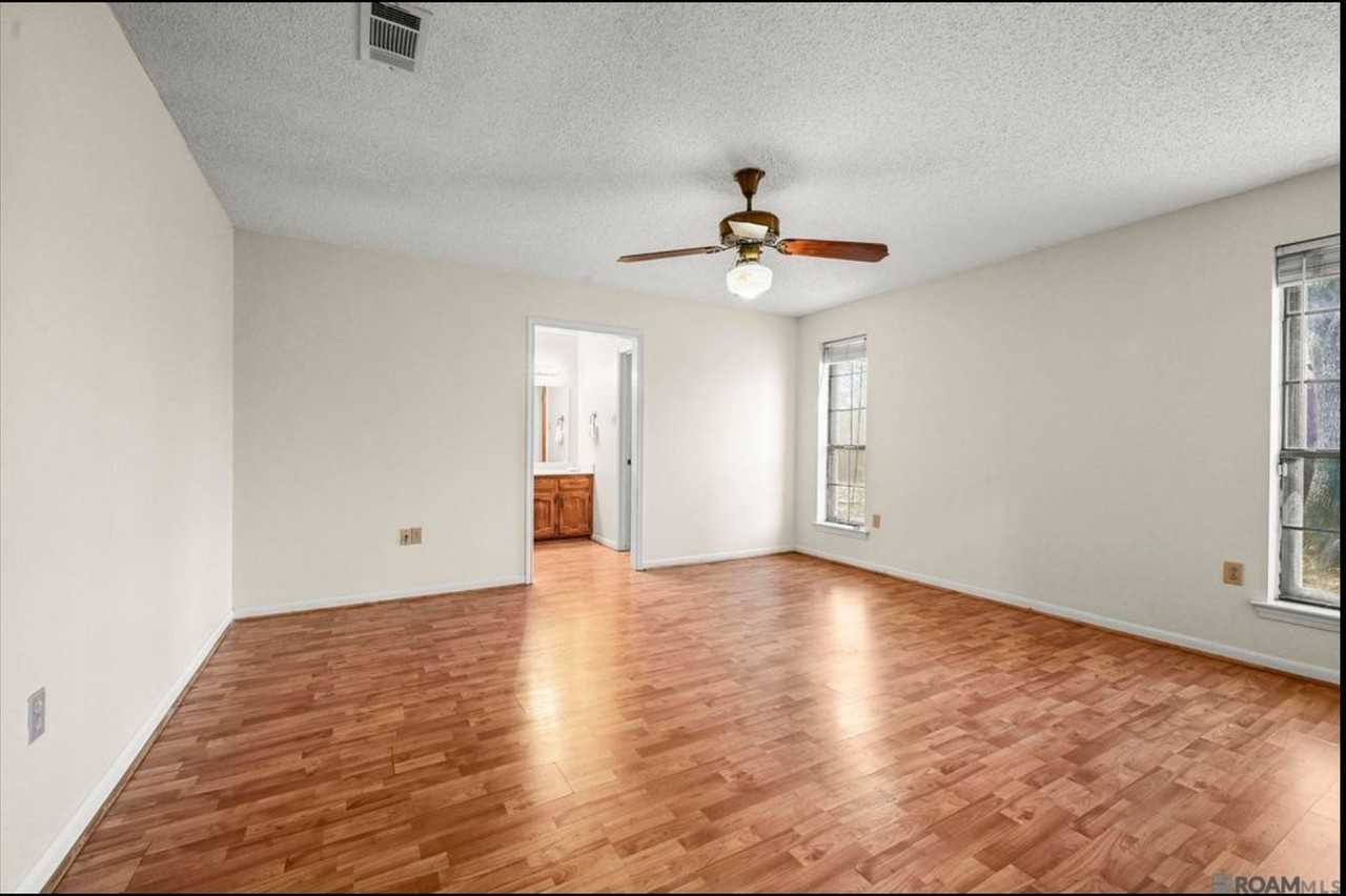 14522 Chimneywood Ave - Photo 7 of 10