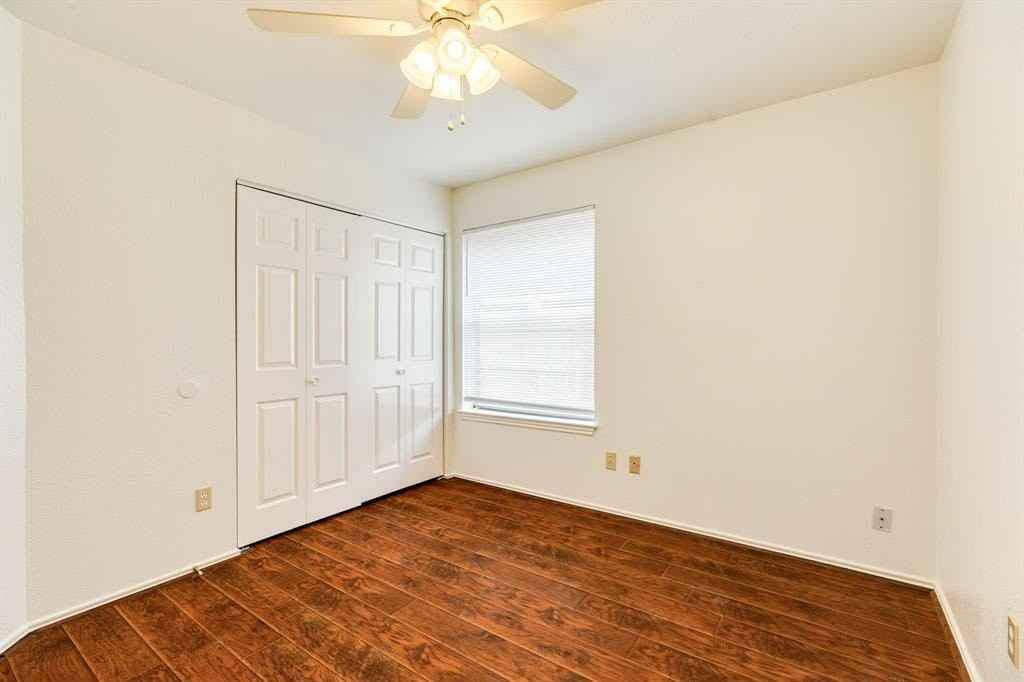 10506 Green Valley Ln - Photo 2 of 20
