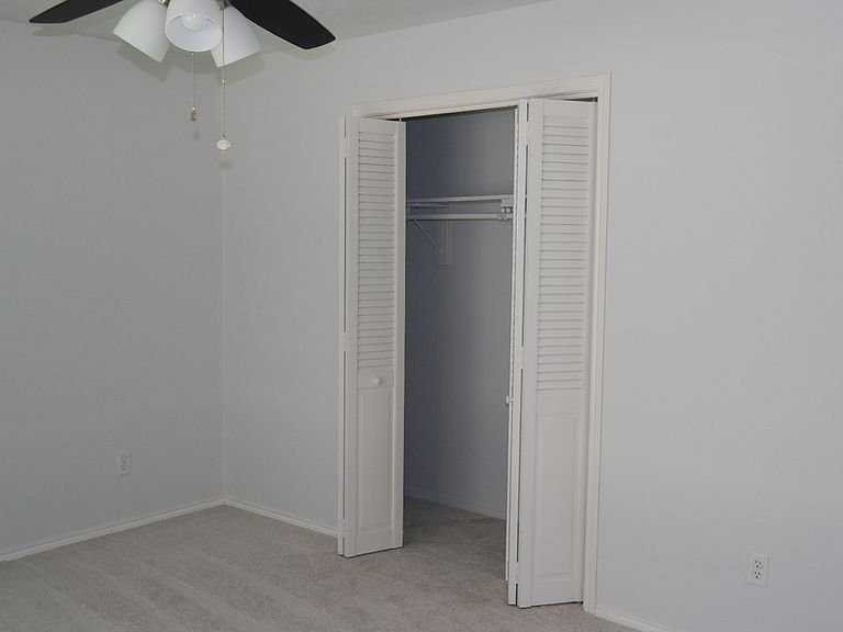 2612 E Park Blvd - Photo 3 of 19