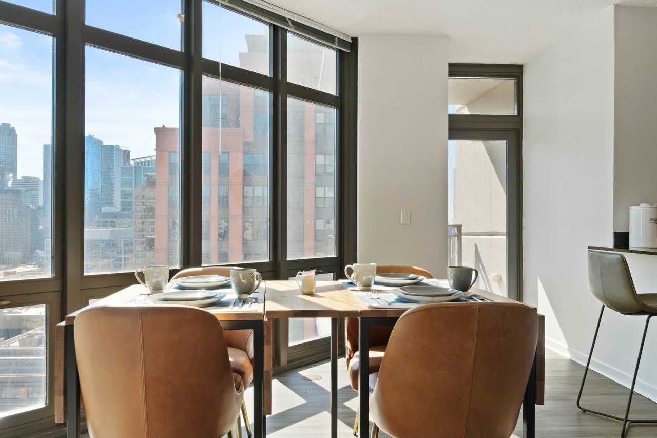 605 W Kinzie St - Photo 6 of 20