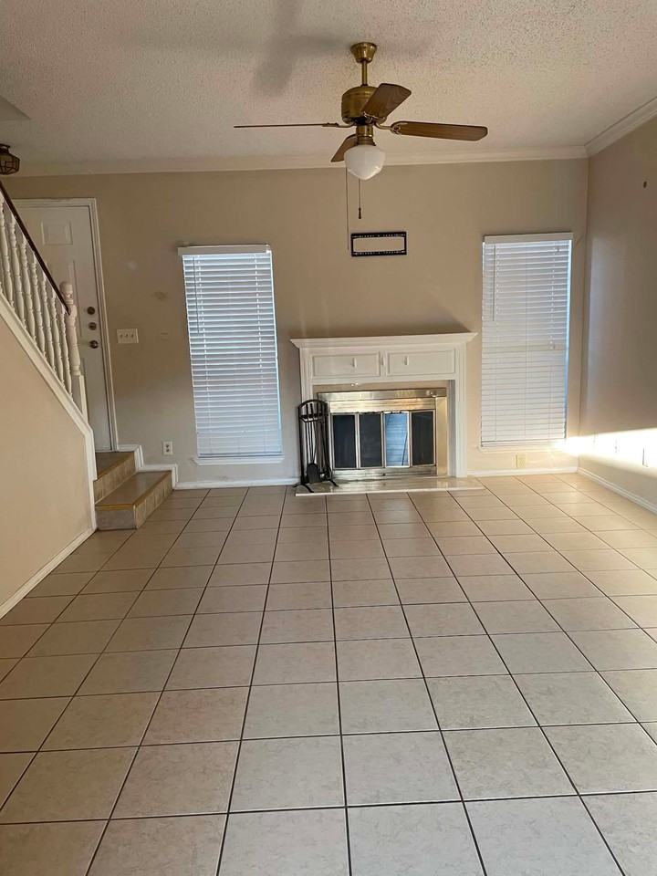 11655 Audelia Rd #705 - Photo 2 of 17