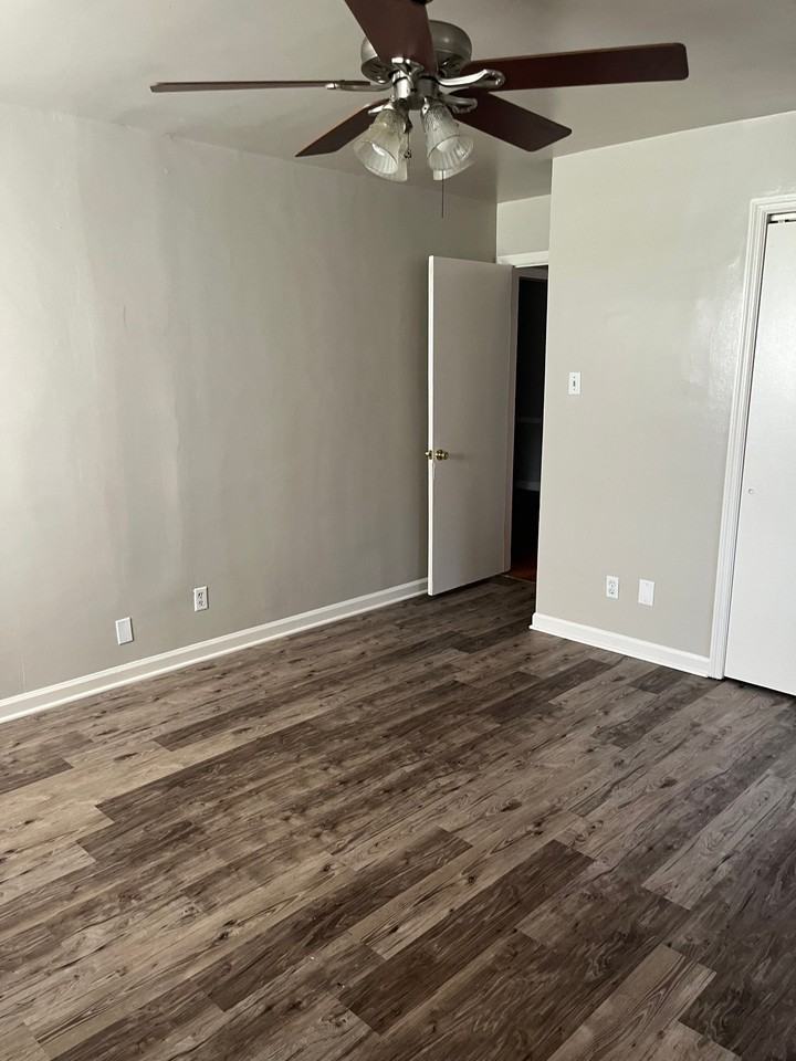 2017 Saint Michael Dr #1 - Photo 4 of 6